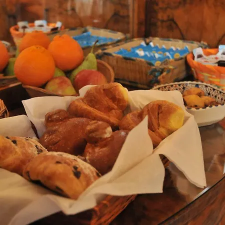 Al Diecisette Bed & Breakfast Aeroporto di Catania Fontana Rossa